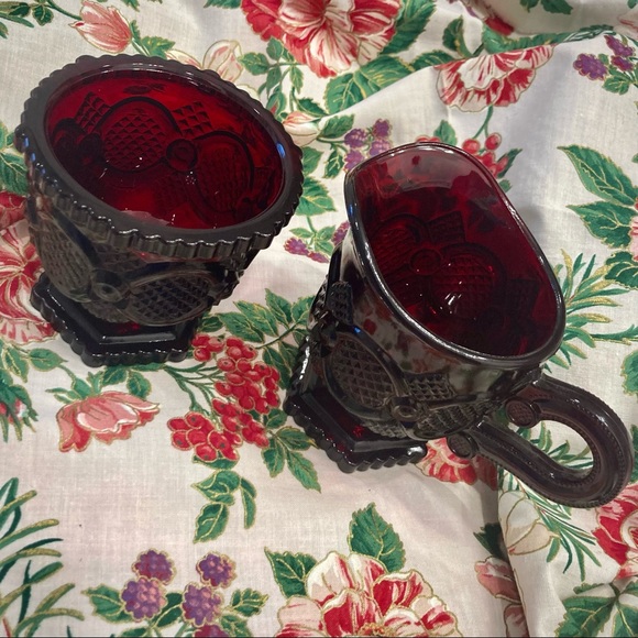 Avon Ruby Red glassware creamer and sugar - Picture 8 of 8